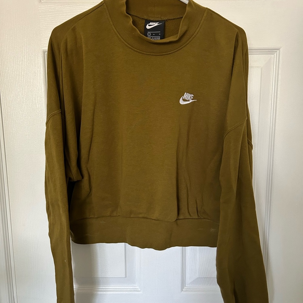 Nike Green Cropped Boxy Sweatshirt Long Sleeve